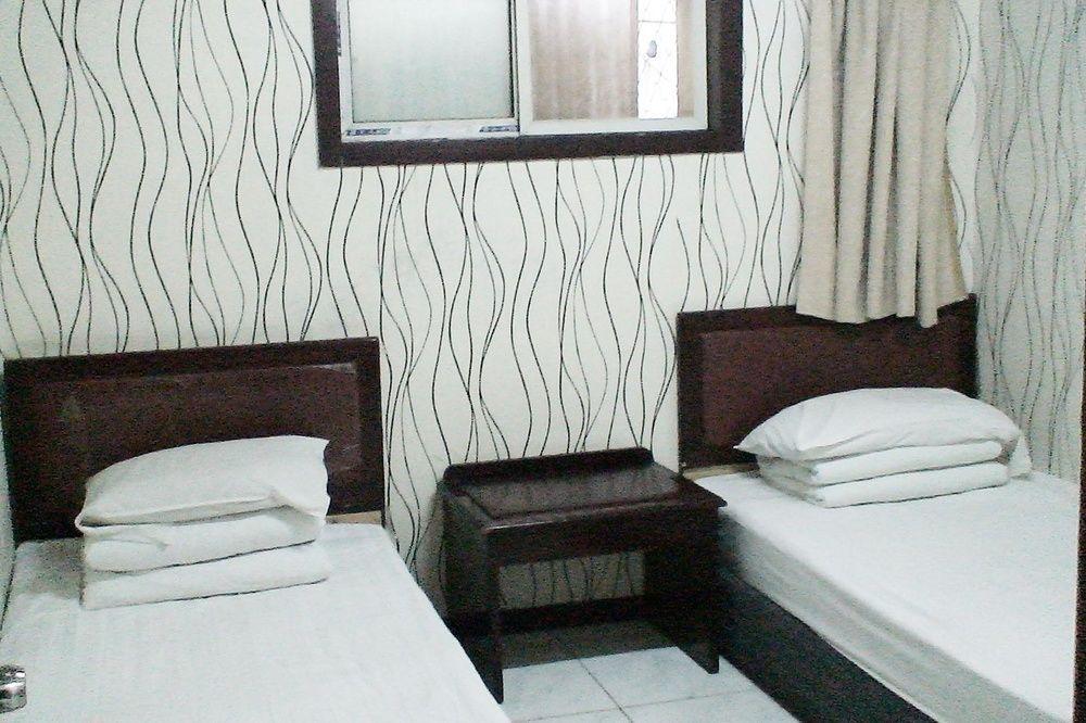 Guangwai Jingbin Hostel West Railway Station 北京 外观 照片