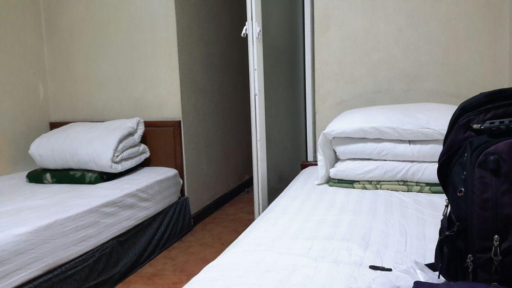 Guangwai Jingbin Hostel West Railway Station 北京 外观 照片