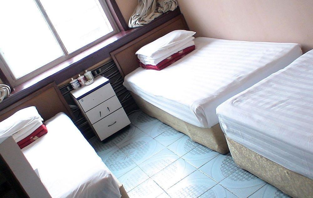 Guangwai Jingbin Hostel West Railway Station 北京 外观 照片