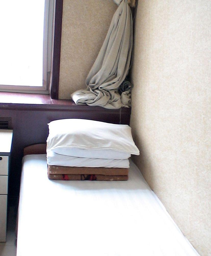 Guangwai Jingbin Hostel West Railway Station 北京 外观 照片